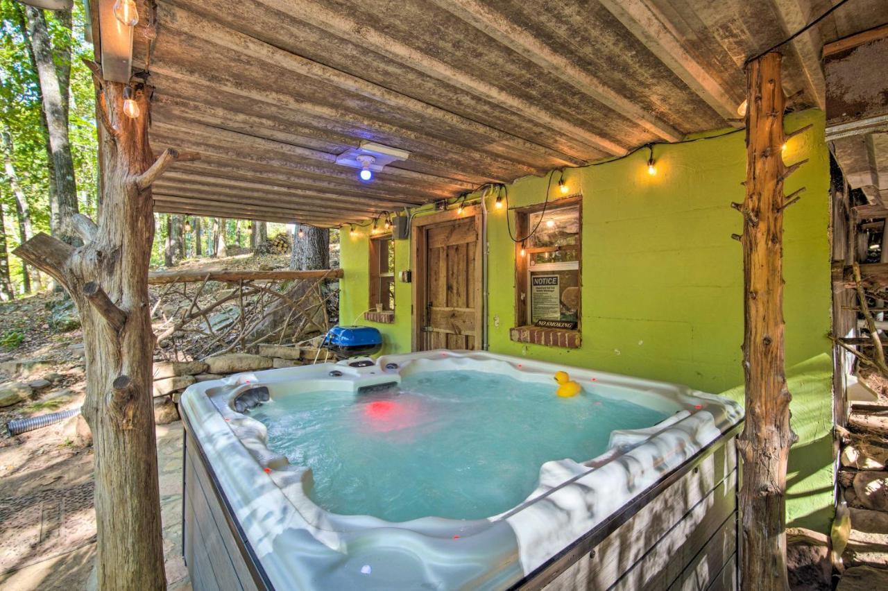 The Treehouse Cabin Creekside Home With Hot Tub! Summerville Exterior foto